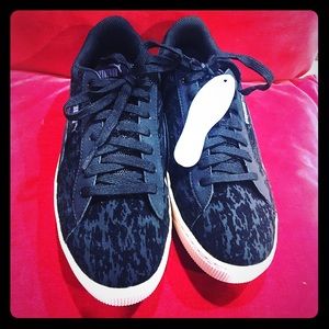 Puma platform black shoes women’s sz 8 NWT